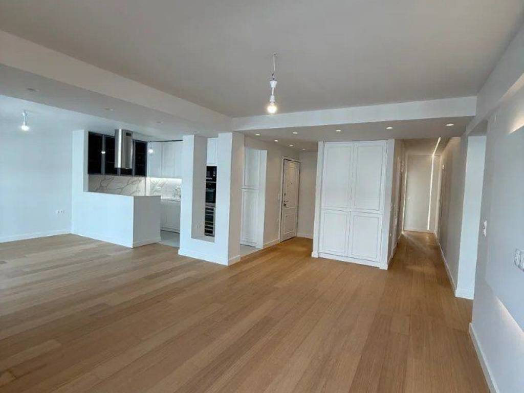 Forumland Real Estate, Σαλοκουζίνα