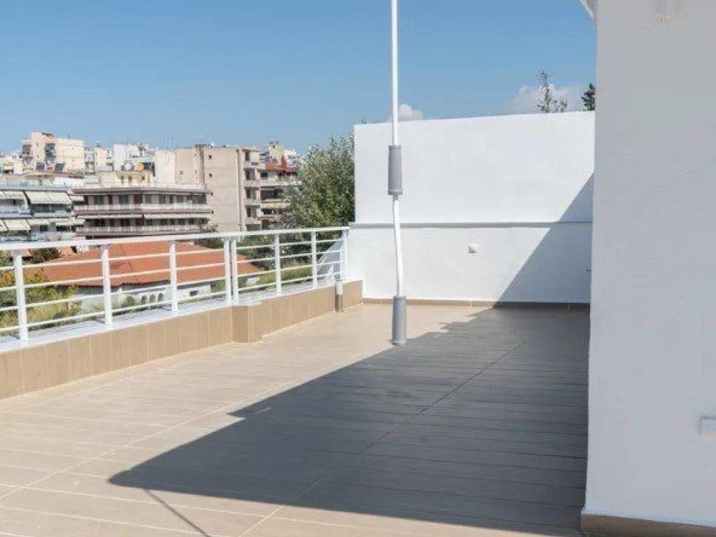 Forumland Real Estate, Βεράντες