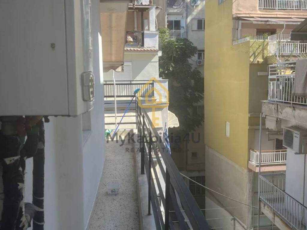 Θέα από μπαλκόνι