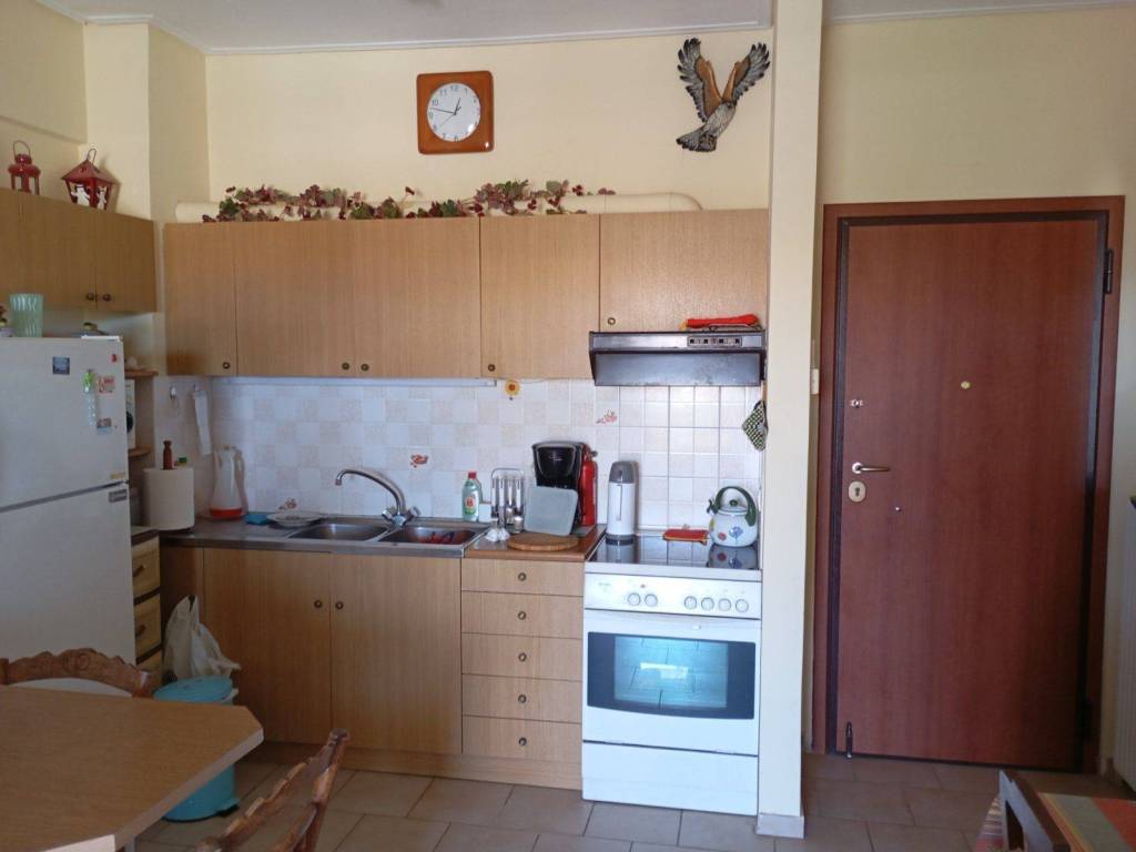 Eisodos -koyzina -oikoskeye - ntoylapia