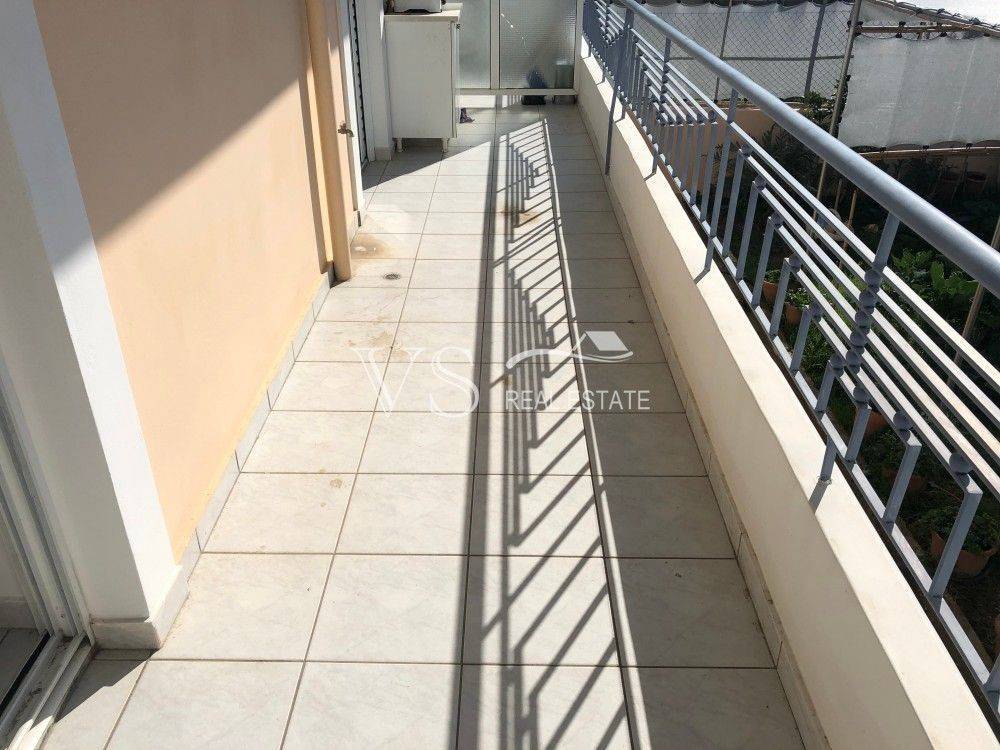 Θέα απο μπαλκόνι