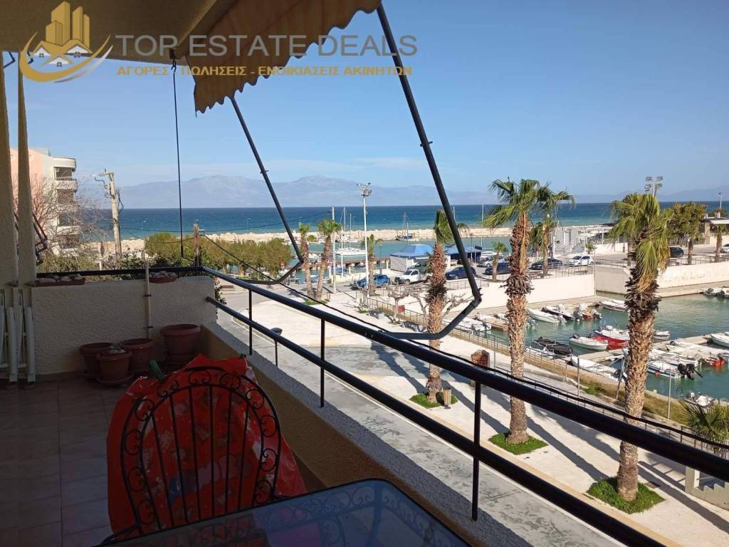 thea thalassa apo to mpalkoni  -limanaki Xylokastroy -tentes