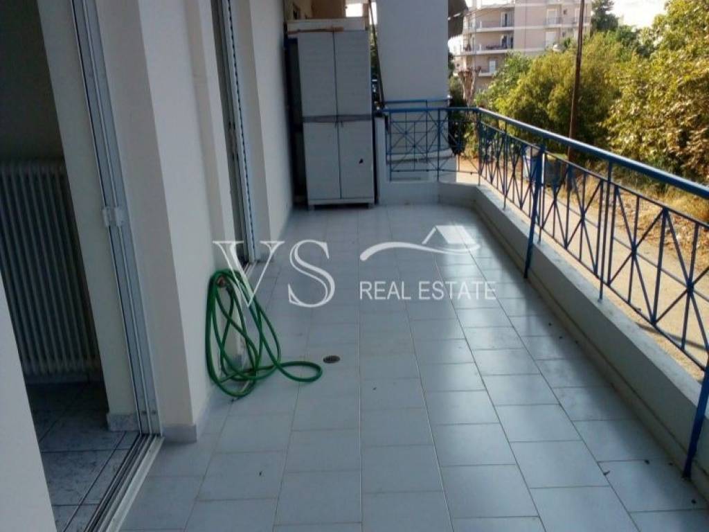 Θέα απο μπαλκόνι