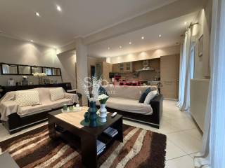 Σαλοκουζίνα