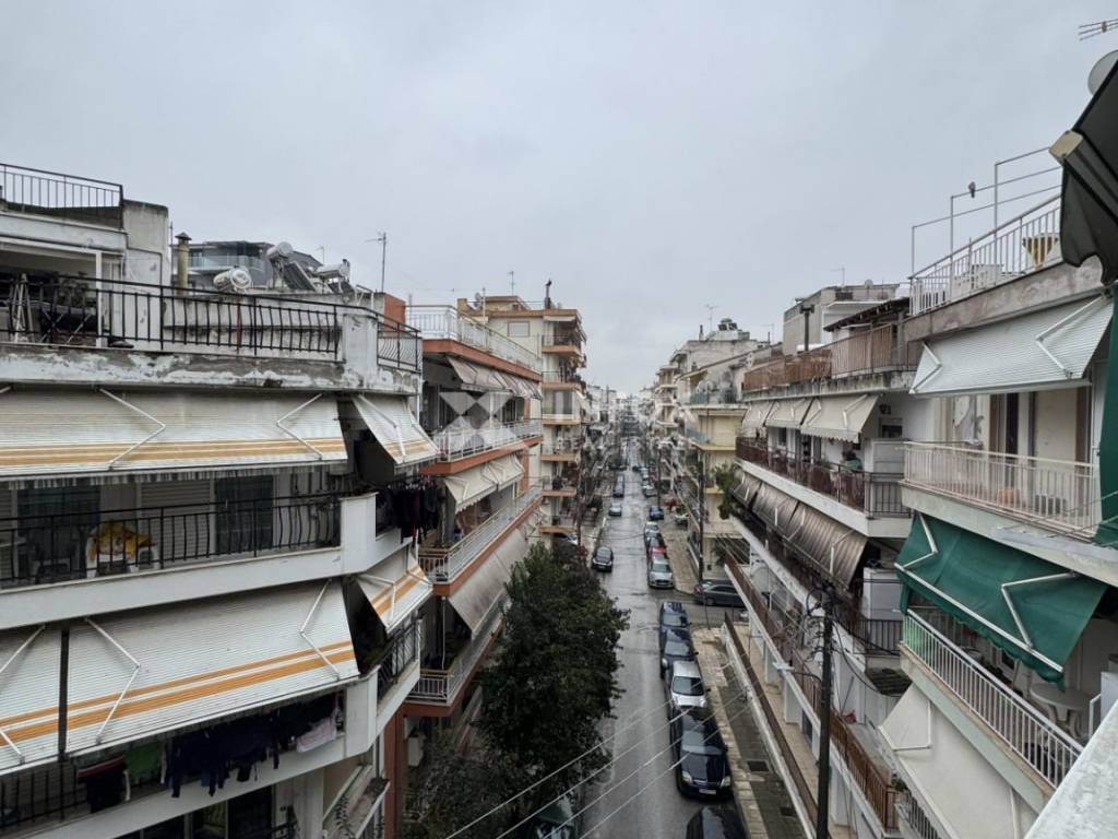 Θέα από μπαλκόνι