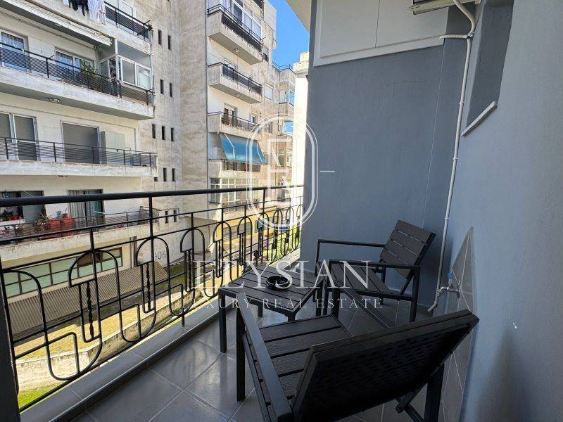 Θέα από μπαλκόνι