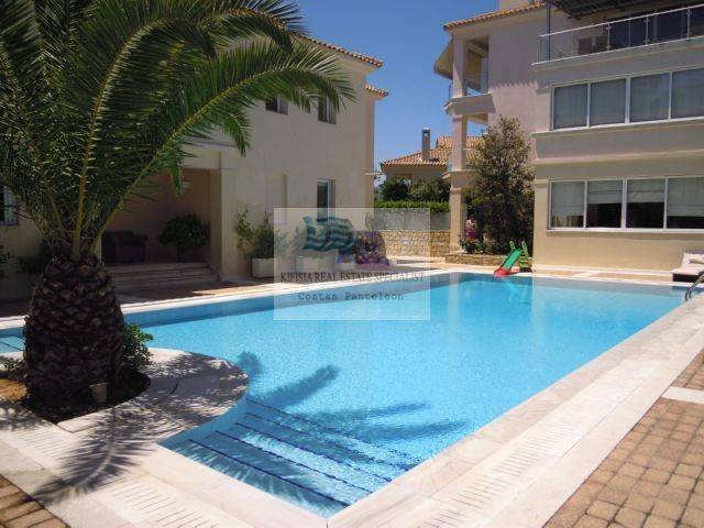 COMMON SWIMMING POOL