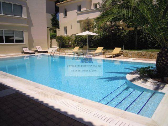 COMMON SWIMMING POOL