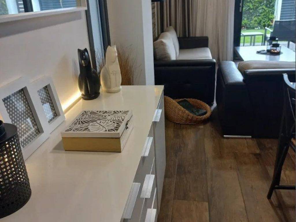 Forumland Real Estate, Καθιστικό