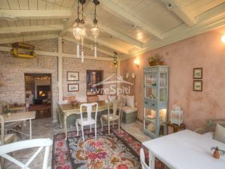 Καθιστικό - Τραπεζαρία