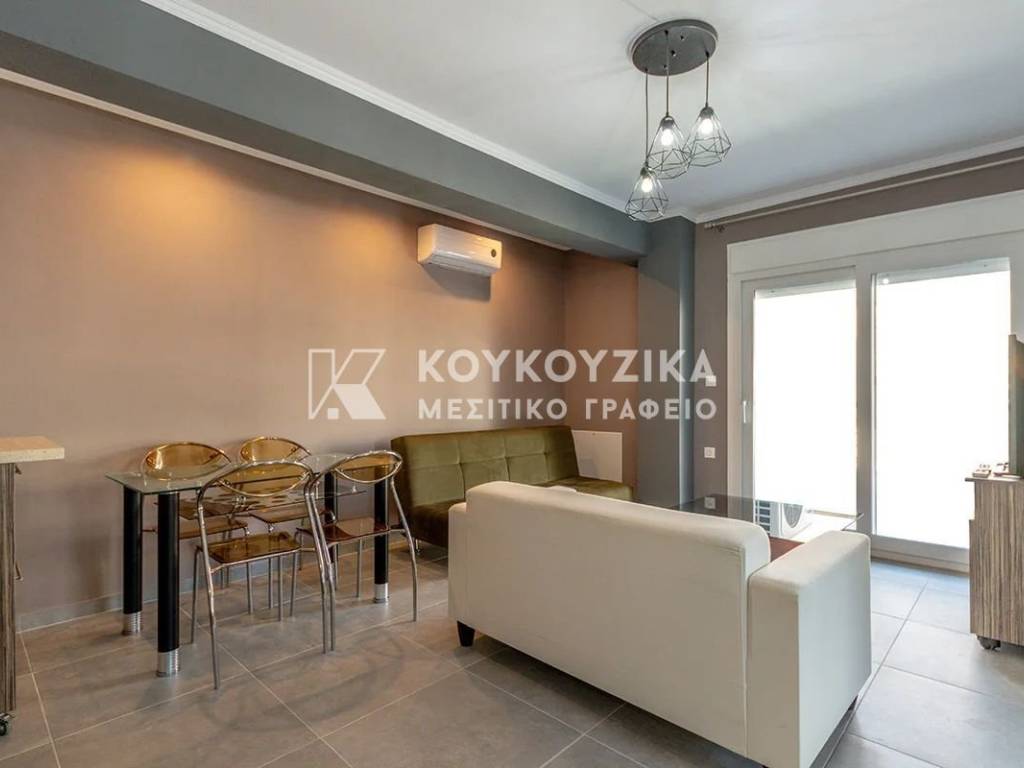 Σαλοκουζίνα