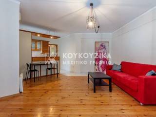 Σαλοκουζίνα