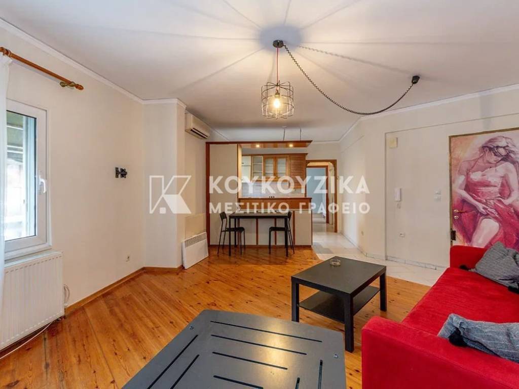 Σαλοκουζίνα