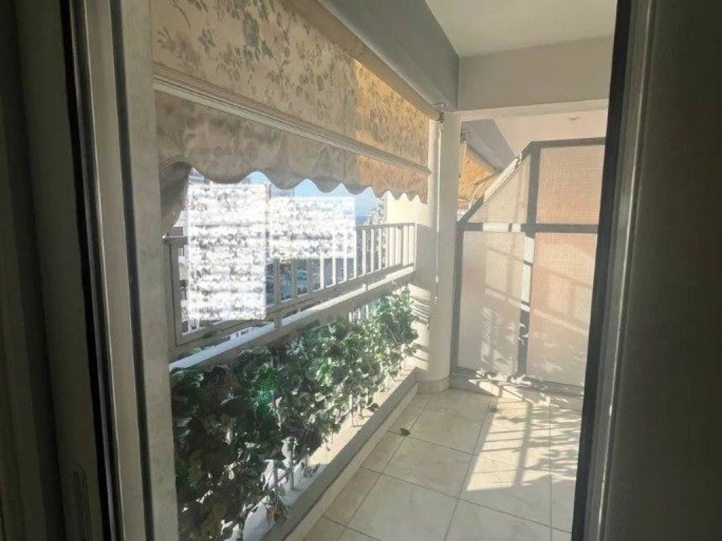 Forumland Real Estate, Βεράντες