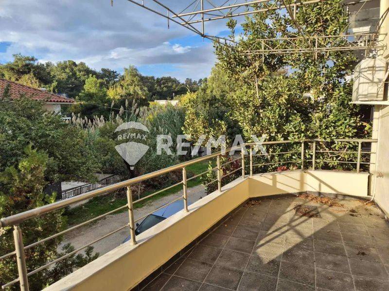 Θέα από μπαλκόνι