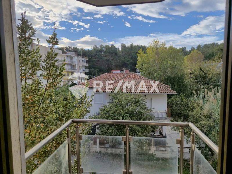 Θέα από μπαλκόνι