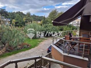 Θέα από μπαλκόνι