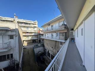 Piso pleyra diamerismatos