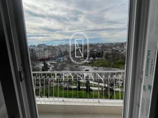 Θέα από μπαλκόνι