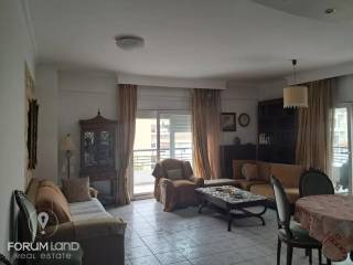 Forumland Real Estate, Σαλόνι