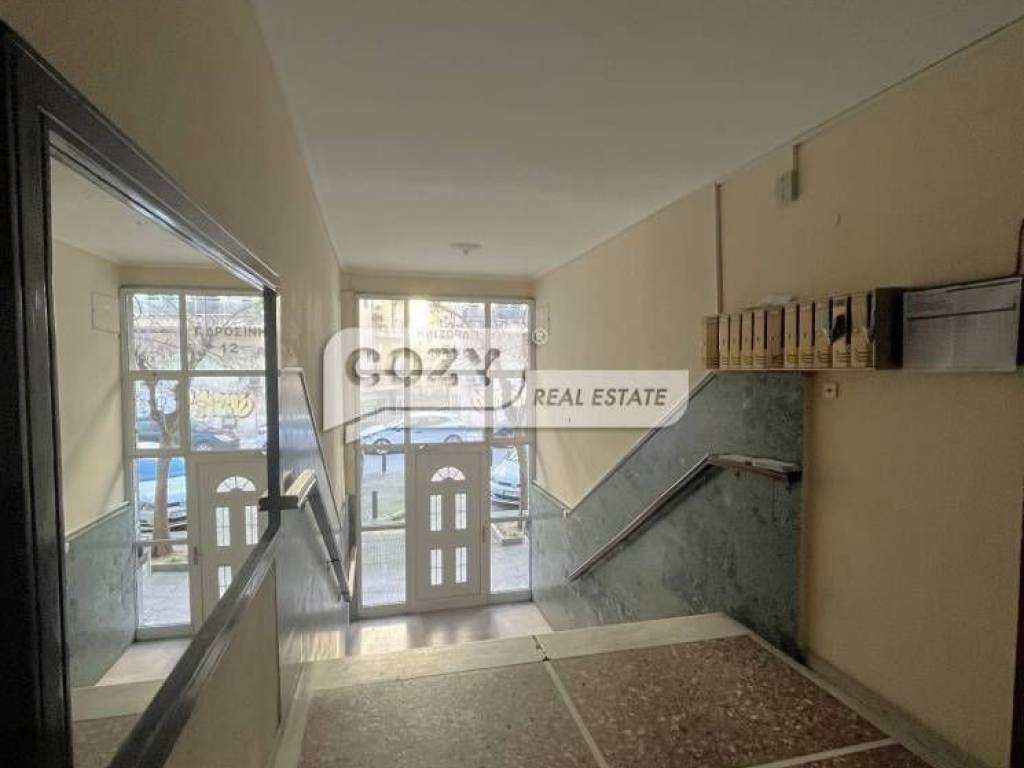 Είσοδος οικοδομής