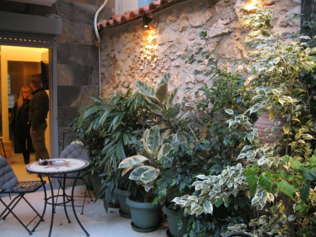 Εσωτερικοι χώροι