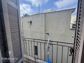 Forumland Real Estate, Πίσω όψη