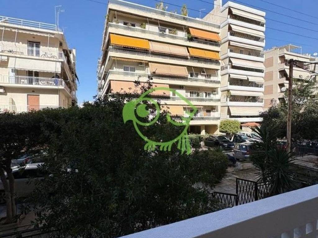 THea apo mpalkoni 1oy