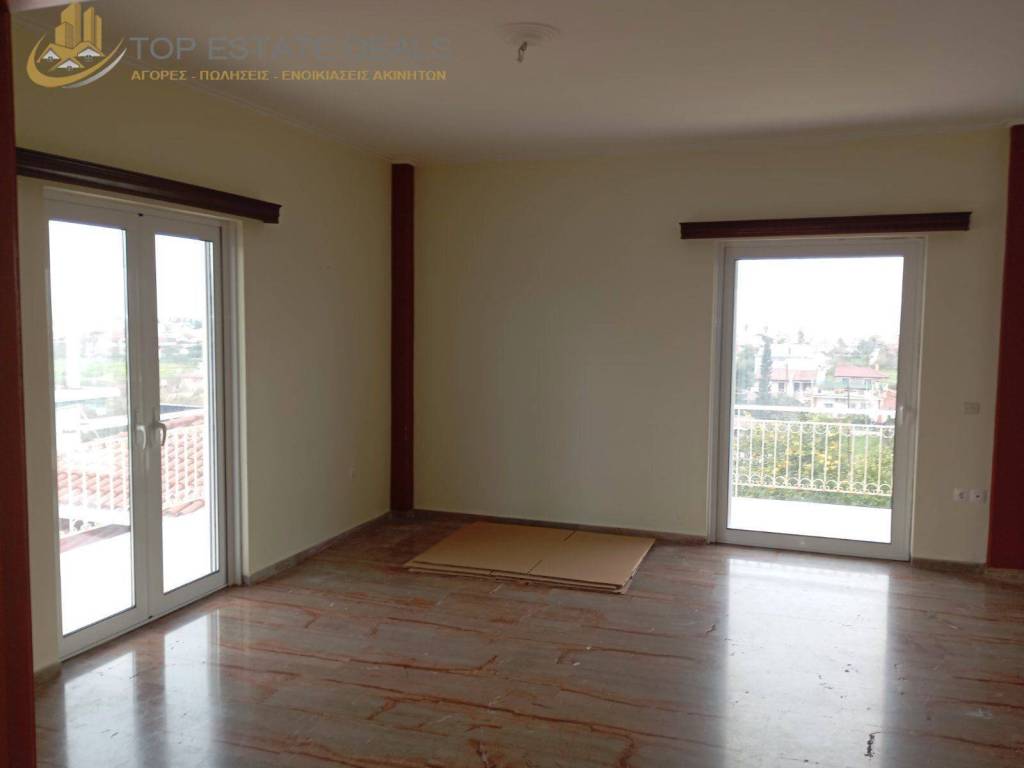 salonotrapezaria- mpalkonoportes