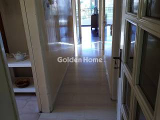 Χολ - Διάδρομος