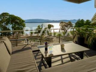 Θέα από μπαλκόνι