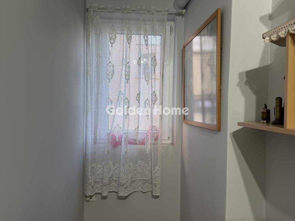 Χολ - Διάδρομος