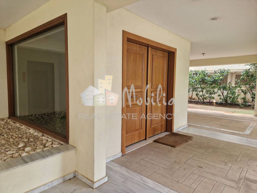 Εξωτερικοι χώροι