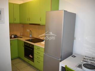 ΚΟΥΖΙΝΑ-ΗΜΙΞΕΧΩΡΙΣΤΟΣ ΧΩΡΟΣ