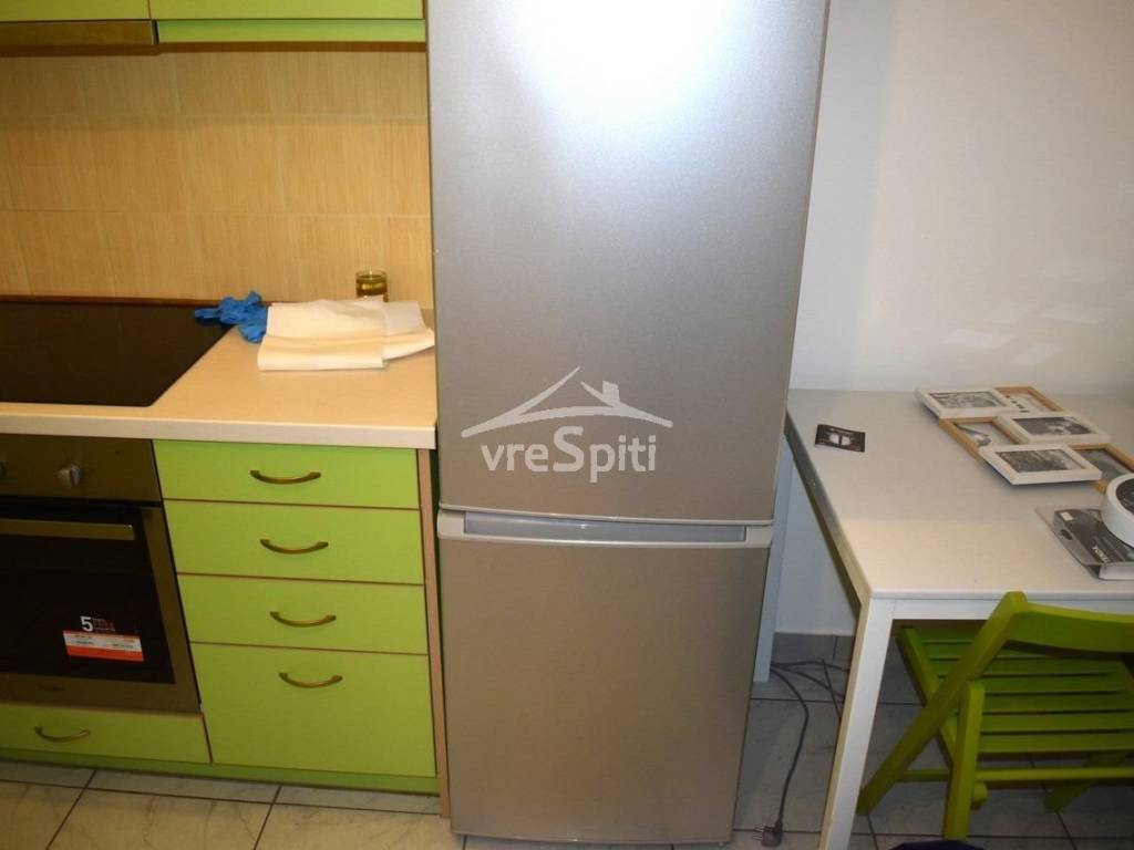 ΣΥΣΚΕΥΕΣ ΚΟΥΖΙΝΑΣ