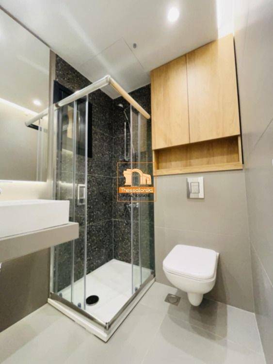 Λευκός Πύργος, Στούντιο, 25 τ.μ.