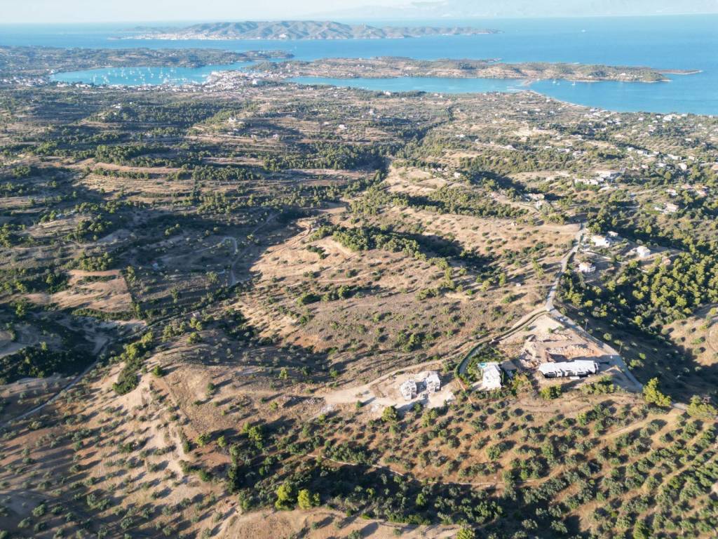 11.317tm Amphitheatriko Agrotemachio - THea thalassa