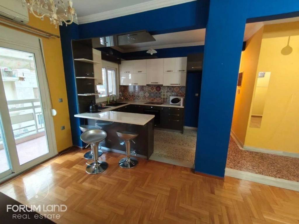 Forumland Real Estate, Σαλοκουζίνα