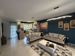 Σαλοκουζίνα