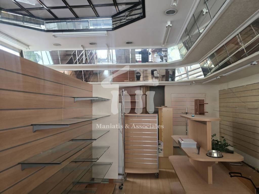 Εσωτερικοι χώροι