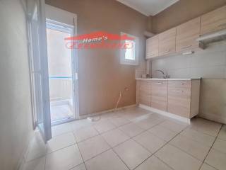 ΞΕΧΩΡΙΣΤΗ ΚΟΥΖΙΝΑ