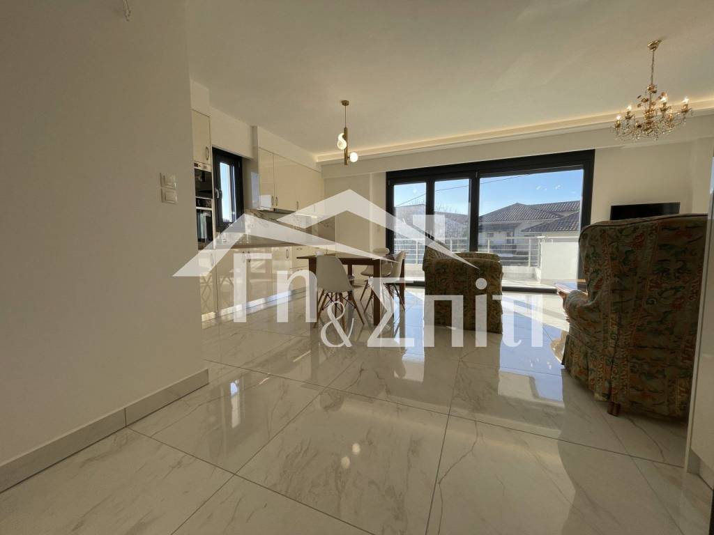 Σαλοκουζίνα