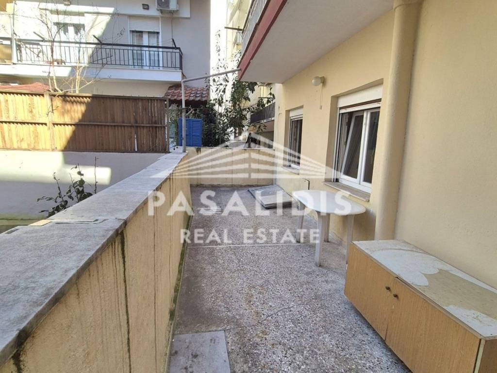 Θέα από μπαλκόνι