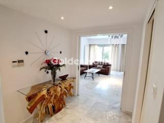 Χολ - Διάδρομος