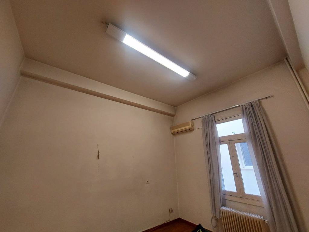 ΔΕΥΤΕΡΟ ΥΠΝΟΔΩΜΑΤΙΟ