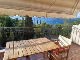 Θέα από μπαλκόνι