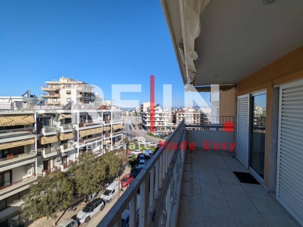 Θέα από μπαλκόνι