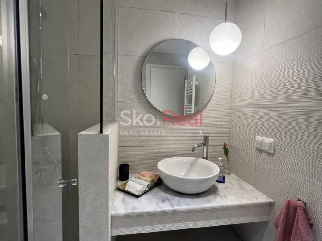 Μπάνιο,Master Δωμάτιο