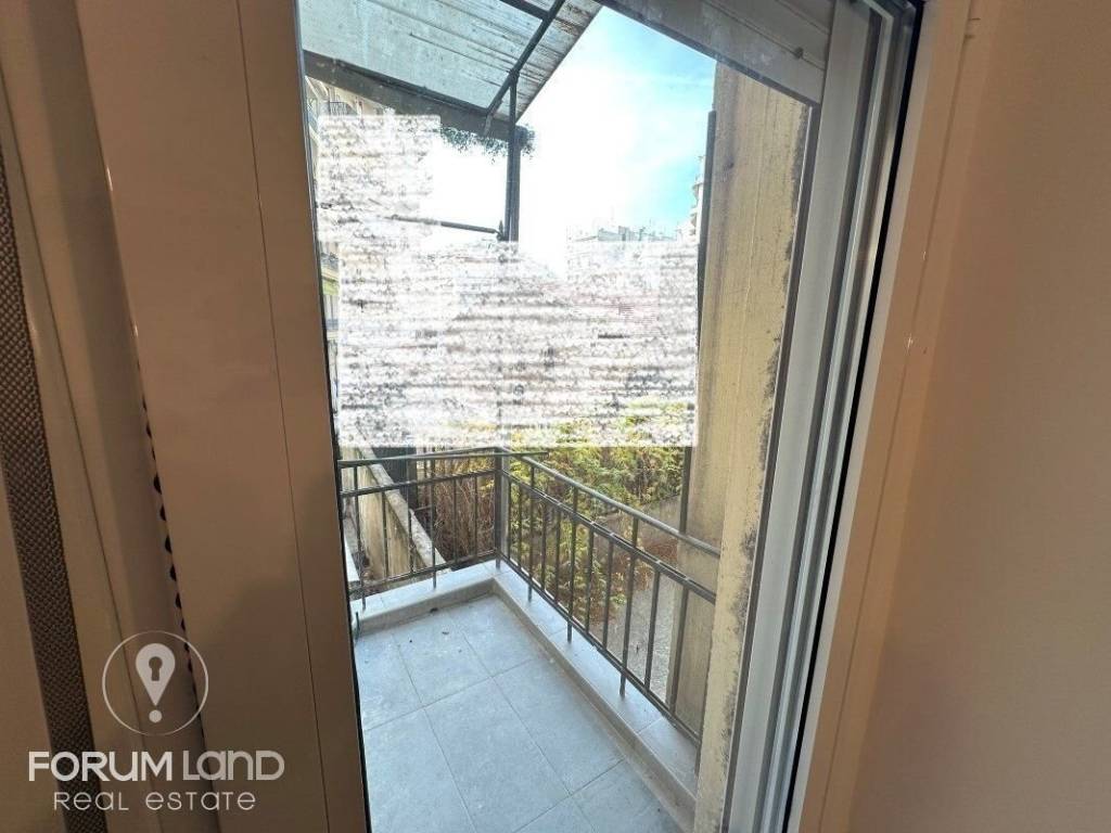 Forumland Real Estate, Βεράντες