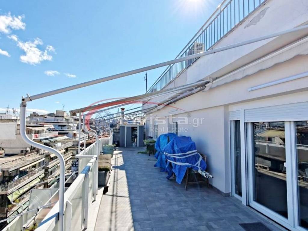 Θέα από μπαλκόνι